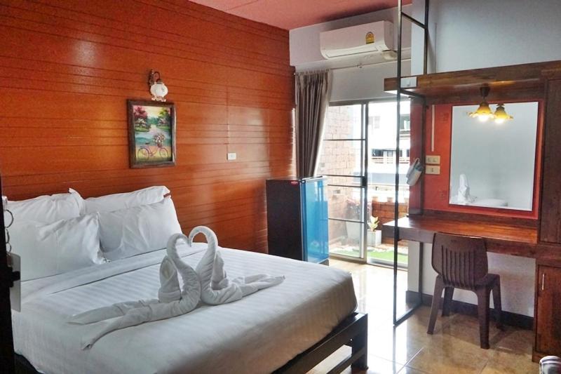 Ingmon House Hotell Chiang Mai Exteriör bild