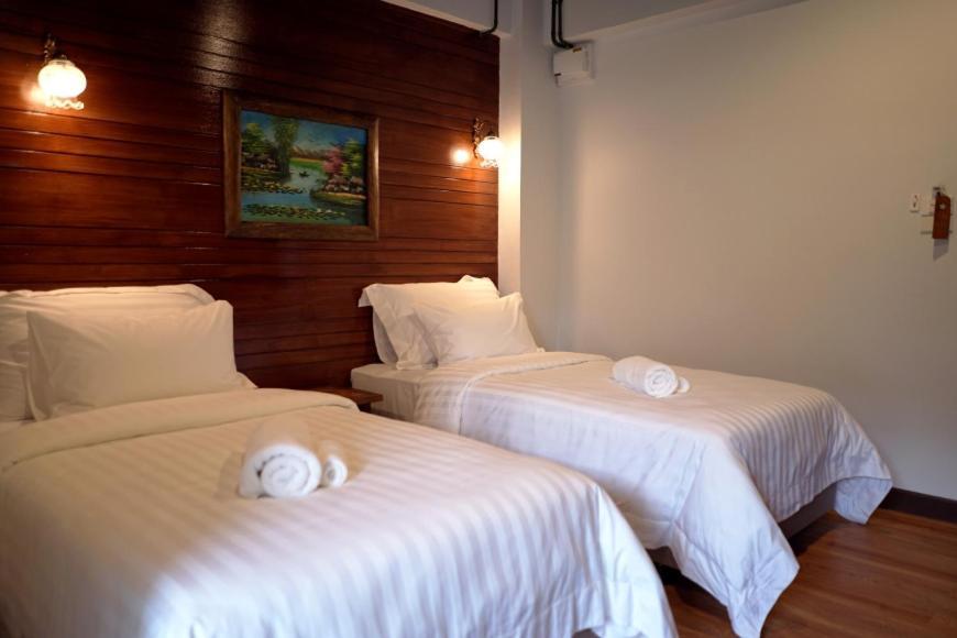 Ingmon House Hotell Chiang Mai Exteriör bild